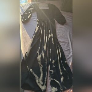 Chic Black Square-Neck Jumpsuit